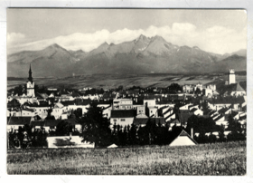 Kežmarok - v pozadí Vysoké Tatry (pohled)