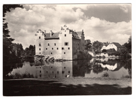Jižná - Červená Lhota - státní zámek (pohled)