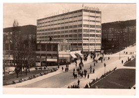Gottwaldov - Obchodní dům a tržnice (pohled)