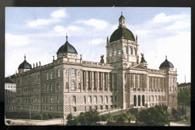 Praha - Národní museum (pohled)