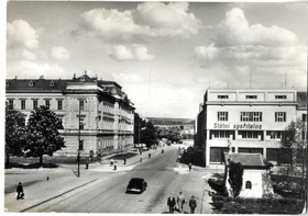 Uherské Hradiště - Palackého náměstí - Všehrdova třída (pohled)
