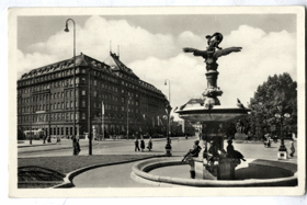 Bratislava - Hviezdoslavovo námestie, Hotel Carlton (pohled)