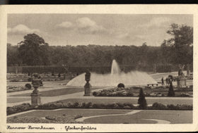 Hannover - Herrenhausen - Glockenfontane (pohled)