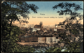 Praha - Staré Město z lanové dráhy na Letné (pohled)