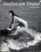 Studien am Strand mit 104 Aufnahmen des Verfaosers
