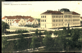 Třeboň - Gymnasium a úřednické domy (pohled)