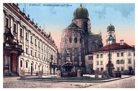 Passau - Residenzplatz mit Dom (pohled)