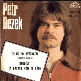 SP - Petr Rezek - Tulák po hvězdách, Rozdíly