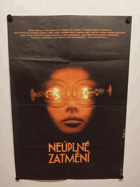 Filmový plakát - Neúplné zatmění