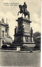 Poděbrady - pomník krále Jiřího (pohled)