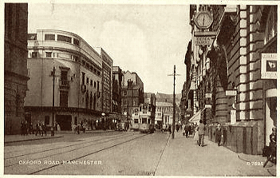 Oxford Road, Manchester, tramvaje (pohled)
