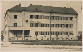Moravské Budějovice - budova okresního úřadu (pohled)