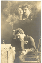 Muž s cigaretou 2 (pohled)