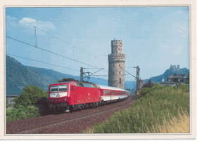 InterCity Karwendel s univerzální elektrickou lokomotivou 120.149 - O DB (pohled)