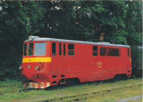Motorová lokomotiva TU 47.0015 (pohled)
