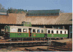 Motorový vůz - Triebwagen M 120.437