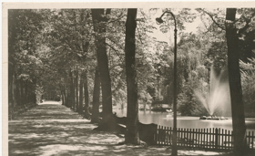 Rožnov pod Radh. - Promenáda v parku - Rosenau - Promanáda im Park (pohled)