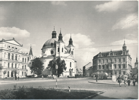 Kroměříž - Milíčovo náměstí (pohled)
