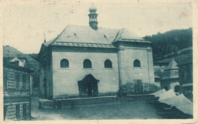 Poutní kaple a studánka v Malých Svatoňovicích - Malé Svatoňovice (pohled)