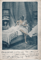 Dívka na posteli (pohled)