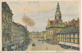 Opava - Horní náměstí s věží a divadlem - Troppau - Oberring mit Schmetterhaus und Theater (pohled)
