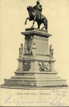 Socha krále Jiřího z Poděbrad (pohled)