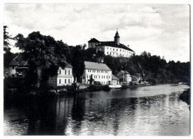Ledeč nad Sázavou - pohled přes řeku (pohled)