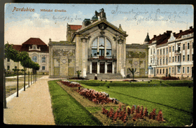 Pardubice - městské divadlo (pohled)