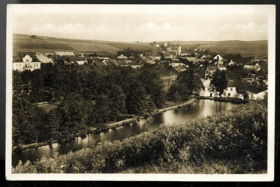 Husinec, pohled z dáli (pohled)