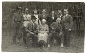 1938 - rodina (pohled)