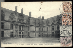 Ecouen - Chateau de la Légion d Honneur (pohled)