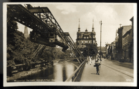 Visutá dráha - Wuppertal-Barmen - Adolf Hitler-Str. (pohled)