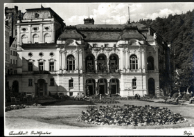 Karlovy Vary - divadlo (pohled)