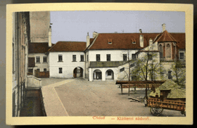 Třeboň - klášterní nádvoří (pohled)
