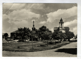 Chlumín - náměstí (pohled)