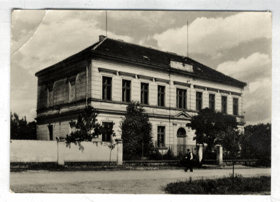 Chlumín - škola (pohled)